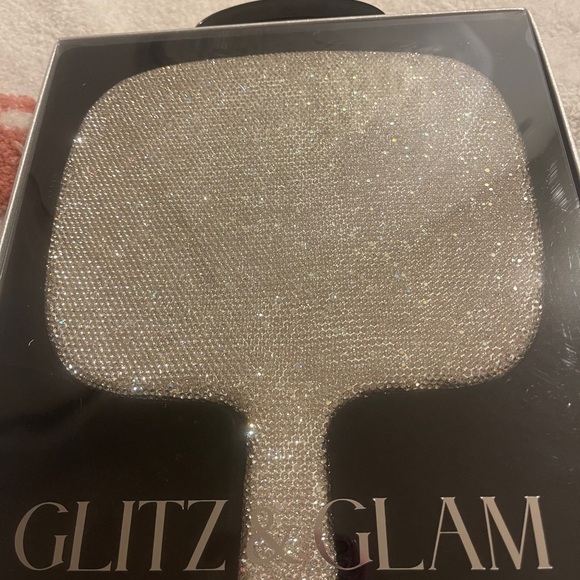 Glitz and Glam Handheld Mirror - Picture 4 of 8
